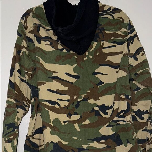 Forever 21 Brown and Green Camouflage Button Up Hooded Jacket - Picture 12 of 14